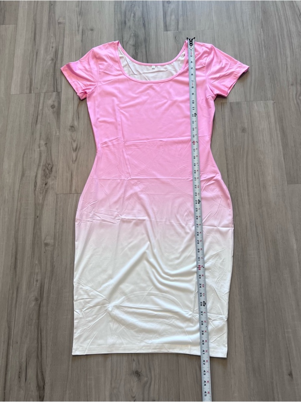 Pink to White Ombre Bodycon Dress scoop neck short sleeve midi lightweight NWOT - Picture 5 of 9